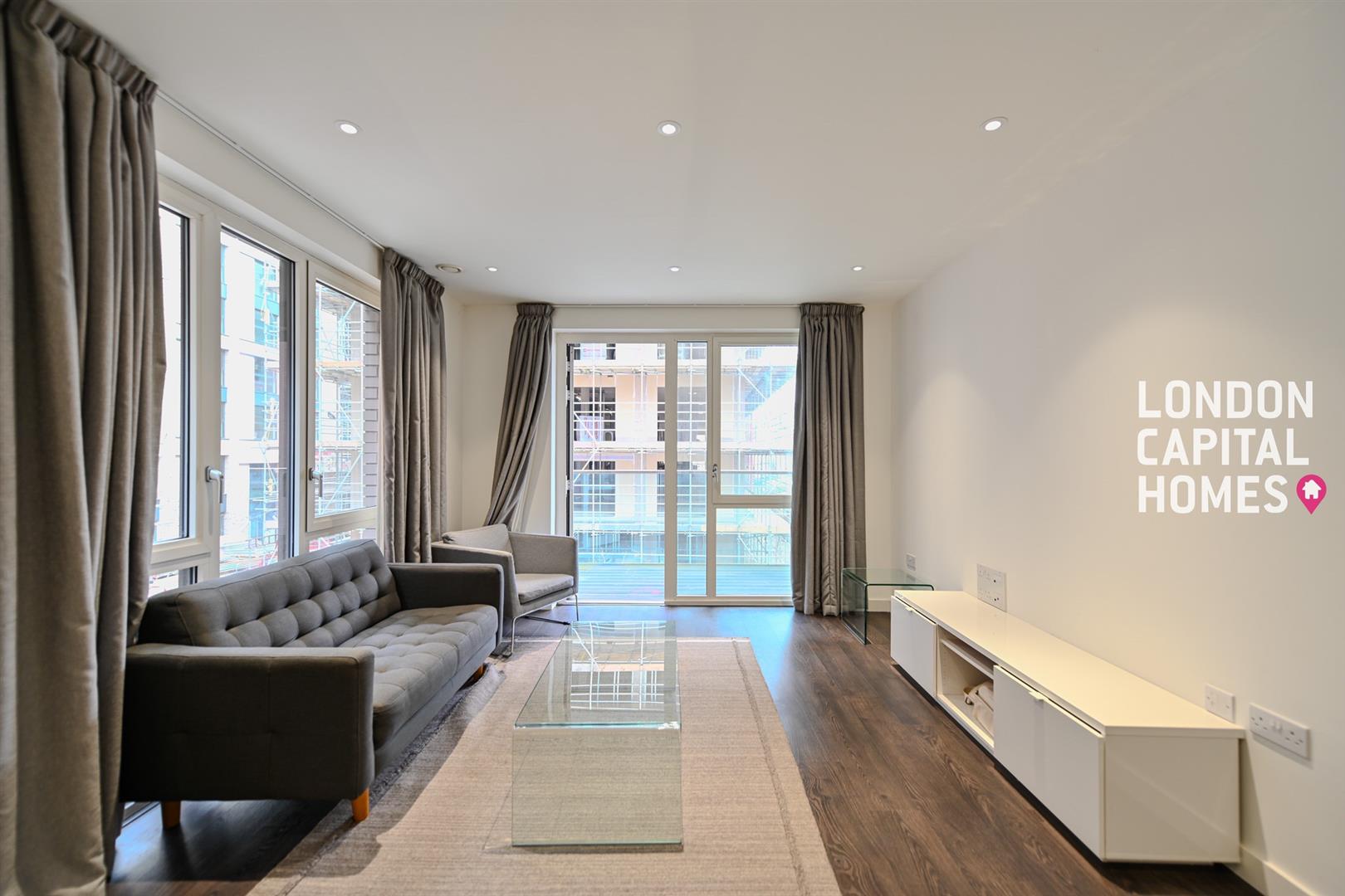 1 bed property in Hartwood Court, Devan Grove, London